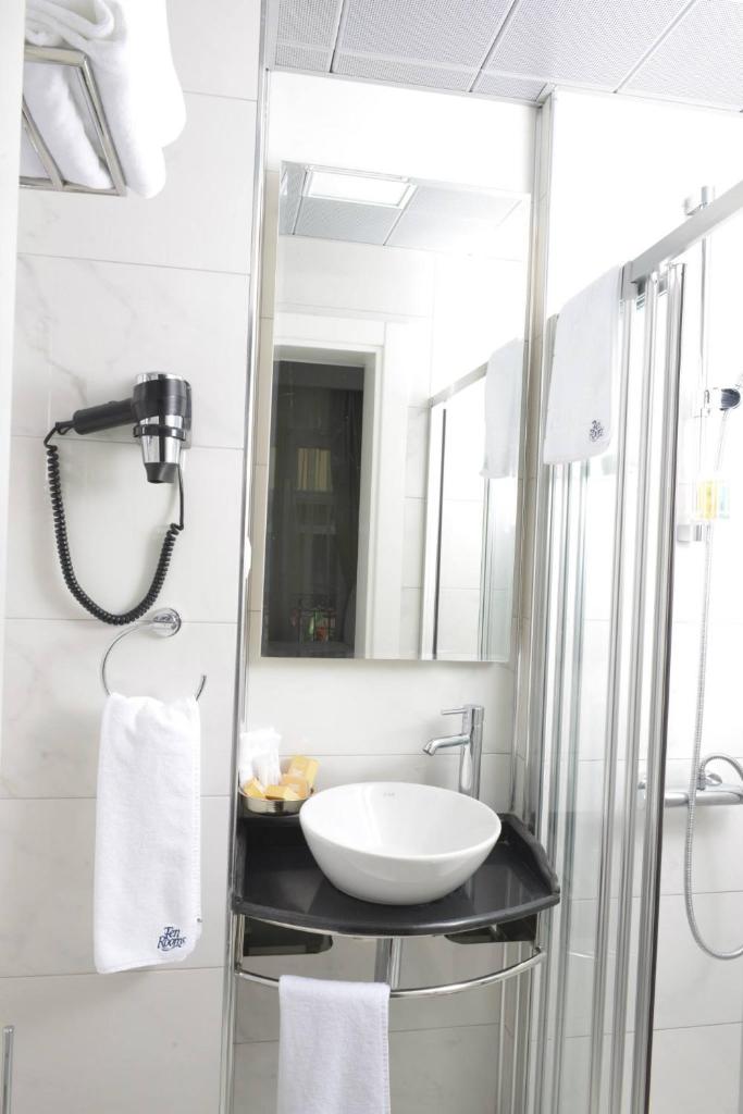Ten Rooms Istanbul Hotel photo 2