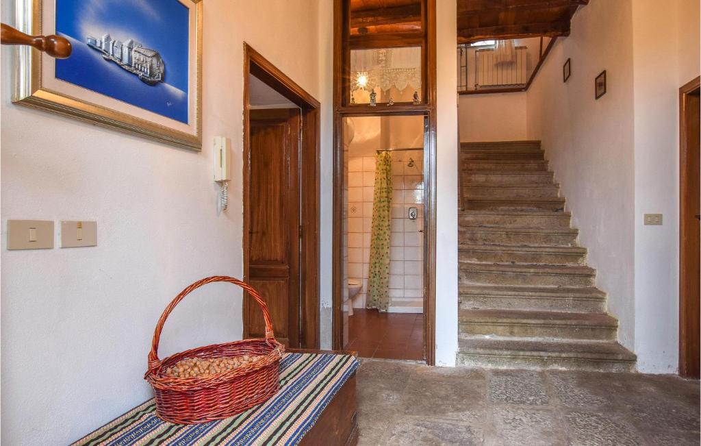 Amazing Home In Raccuja With 4 Bedrooms And Wifi photo 2