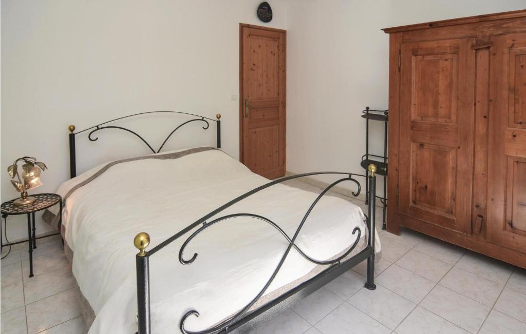 Nice Home In Sabran With 2 Bedrooms photo 2