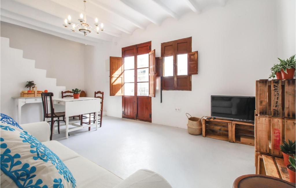 Beautiful Apartment In Altea With 1 Bedrooms And Wifi photo 1