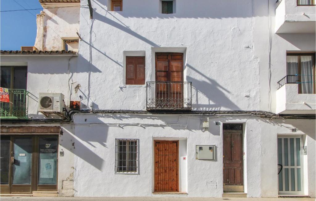 Beautiful Apartment In Altea With 1 Bedrooms And Wifi photo 2
