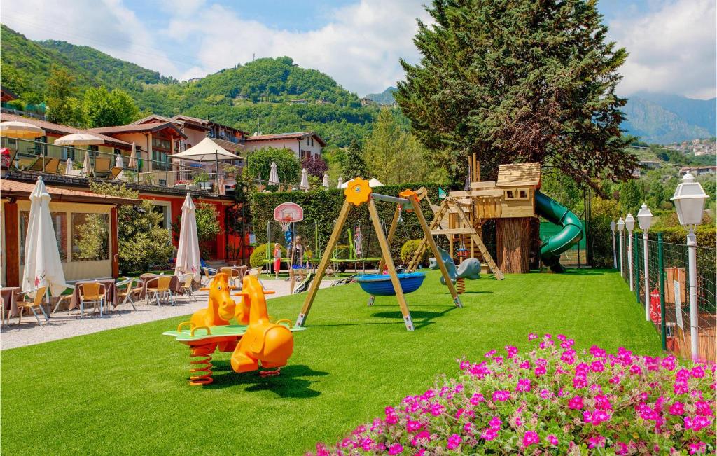 Beautiful Apartment In Pieve Di Tremosine With 2 Bedrooms And Outdoor Swimming Pool photo 1