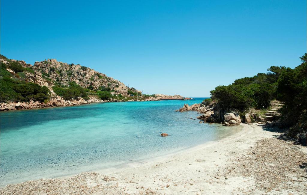 Beautiful Apartment In La Maddalena With 2 Bedrooms