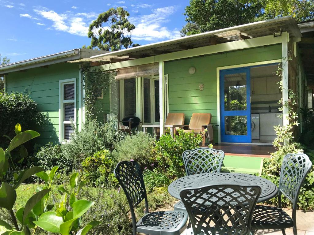 Loeriewood Garden Apartment, Hunters Home photo 1