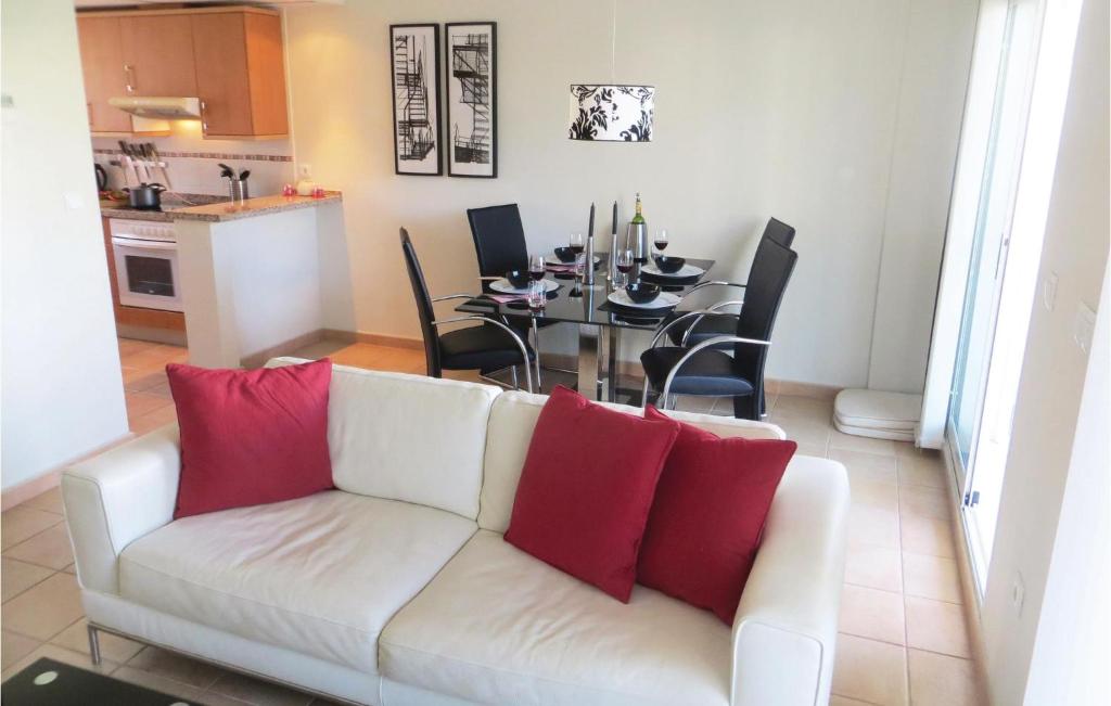 Nice Home In Ciudad Quesada With 2 Bedrooms, Wifi And Outdoor Swimming Pool photo 2