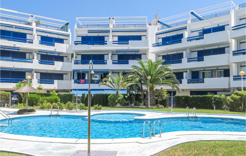 Nice Apartment In Orihuela Costa With Wifi, Outdoor Swimming Pool And Swimming Pool photo 3