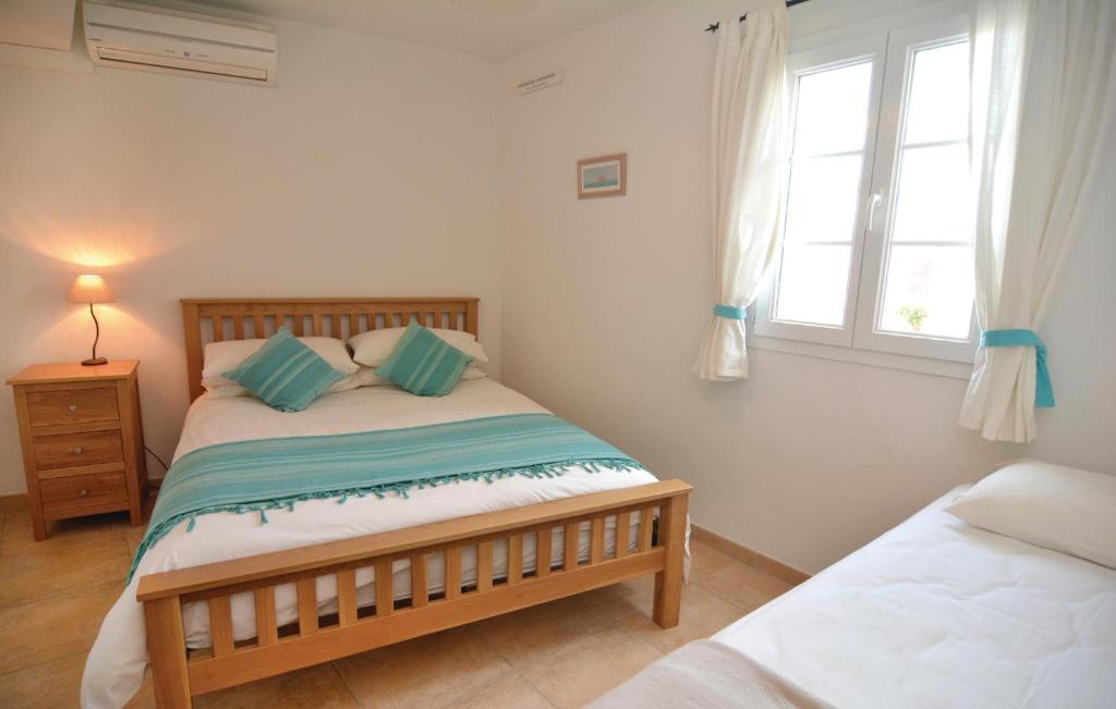 Beautiful Home In Aigues-mortes With 3 Bedrooms And Wifi photo 2