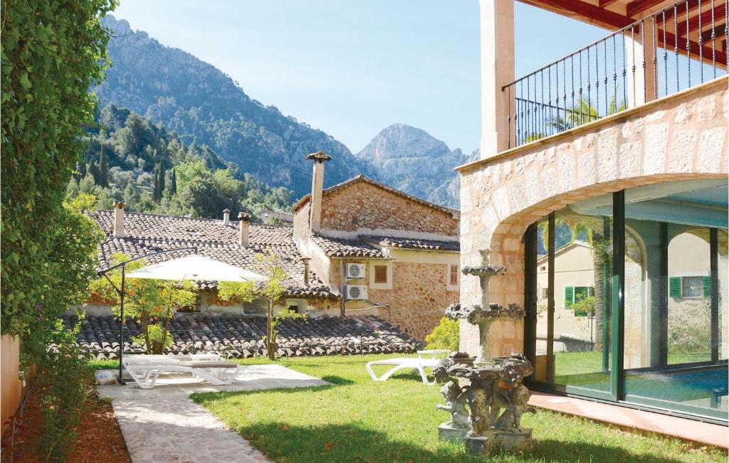 Beautiful Home In Fornalutx With 4 Bedrooms, Wifi And Indoor Swimming Pool photo 4