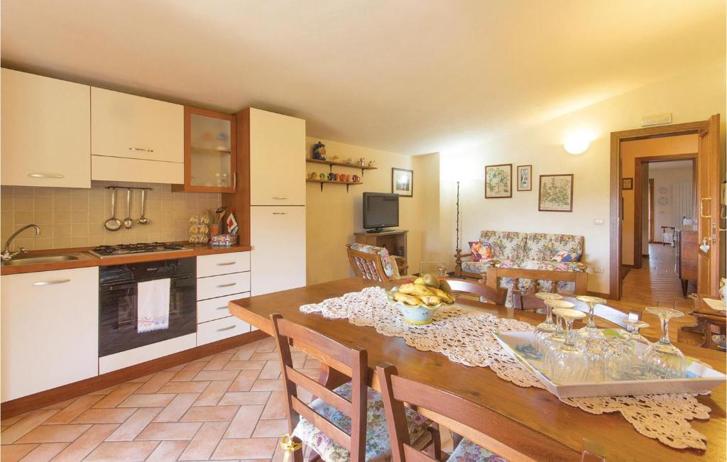 Nice Home In Arezzo Ar With 8 Bedrooms, Wifi And Outdoor Swimming Pool photo 2