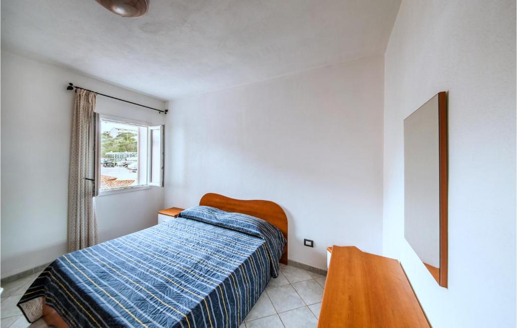 Beautiful Apartment In La Maddalena With 3 Bedrooms photo 3
