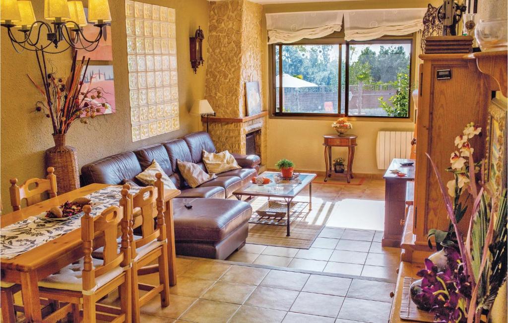 Nice Home In Tordera With Wifi, Private Swimming Pool And Outdoor Swimming Pool photo 1