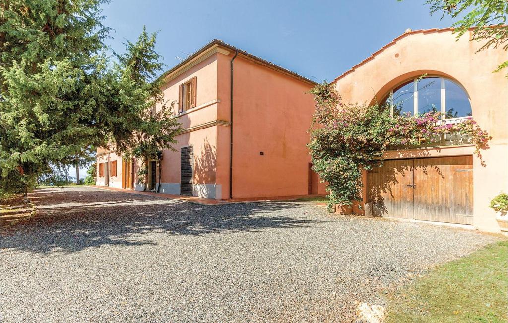 Stunning Home In Rosignano Marittimo Li With 4 Bedrooms And Wifi photo 4