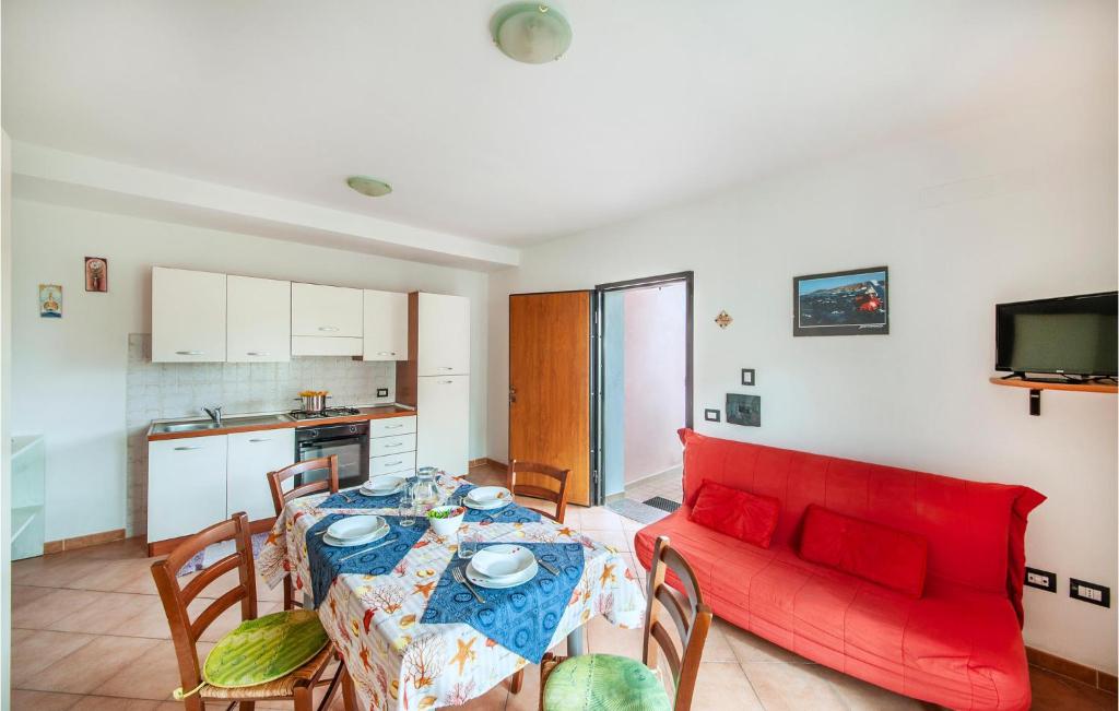 Nice Apartment In La Maddalena With 1 Bedrooms photo 4
