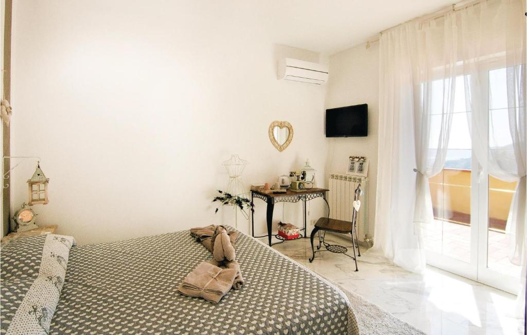 Awesome home in Codena w/ WiFi and 4 Bedrooms