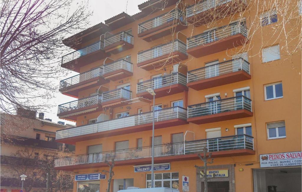 Stunning Apartment In Tossa De Mar With 3 Bedrooms And Wifi photo 1