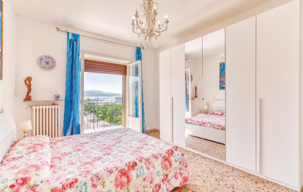 Nice Apartment In Follonica gr With 3 Bedrooms And Wifi photo 3
