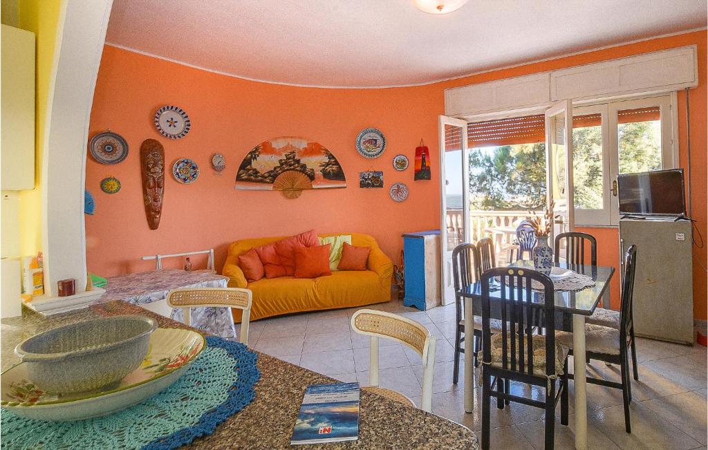 Stunning Apartment In Scoglitti With 3 Bedrooms And Wifi photo 4