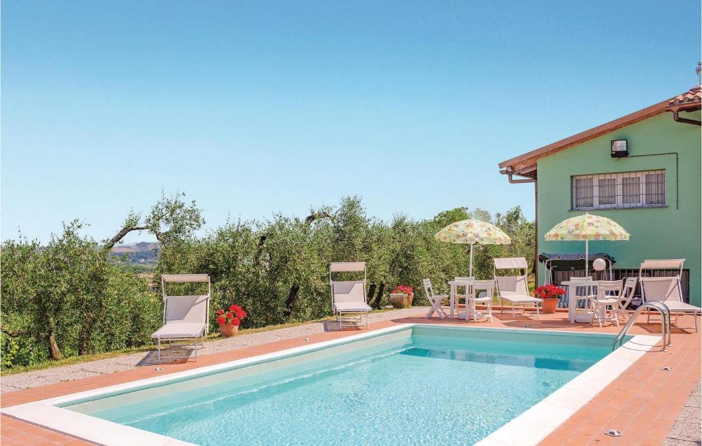 Stunning Home In Castelfiorentino -fi- With 2 Bedrooms And Outdoor Swimming Pool