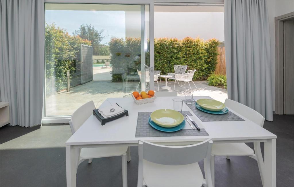 Awesome Apartment In San Cataldo With 1 Bedrooms, Wifi And Outdoor Swimming Pool photo 3