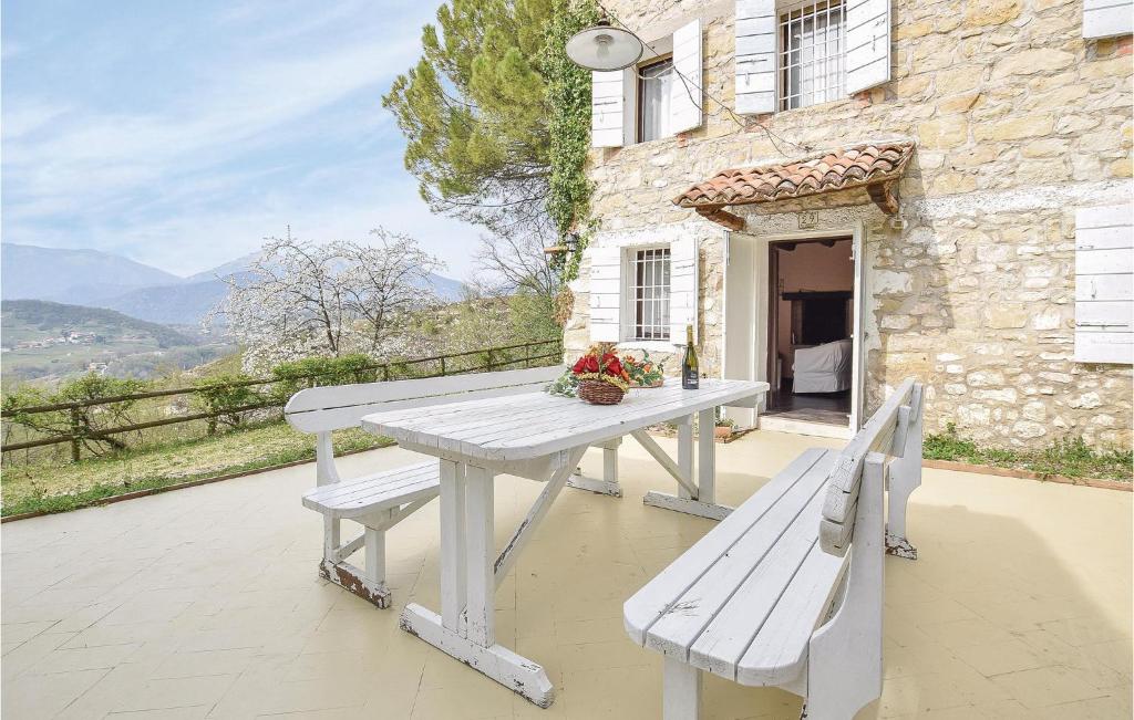 Stunning Home In Tarzo With 2 Bedrooms, Sauna And Wifi photo 1