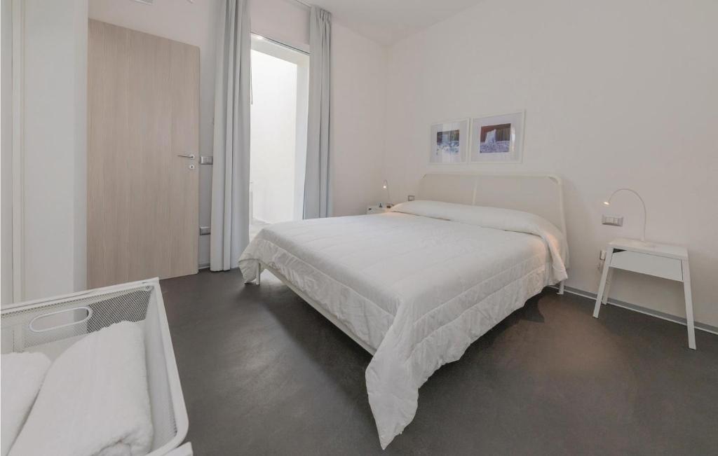 Nice Apartment In San Cataldo With 1 Bedrooms, Wifi And Outdoor Swimming Pool photo 4