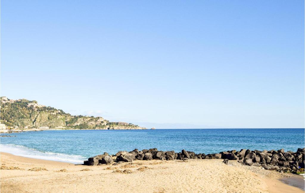 Stunning Apartment In Giardini Naxos With Wifi And 2 Bedrooms photo 1