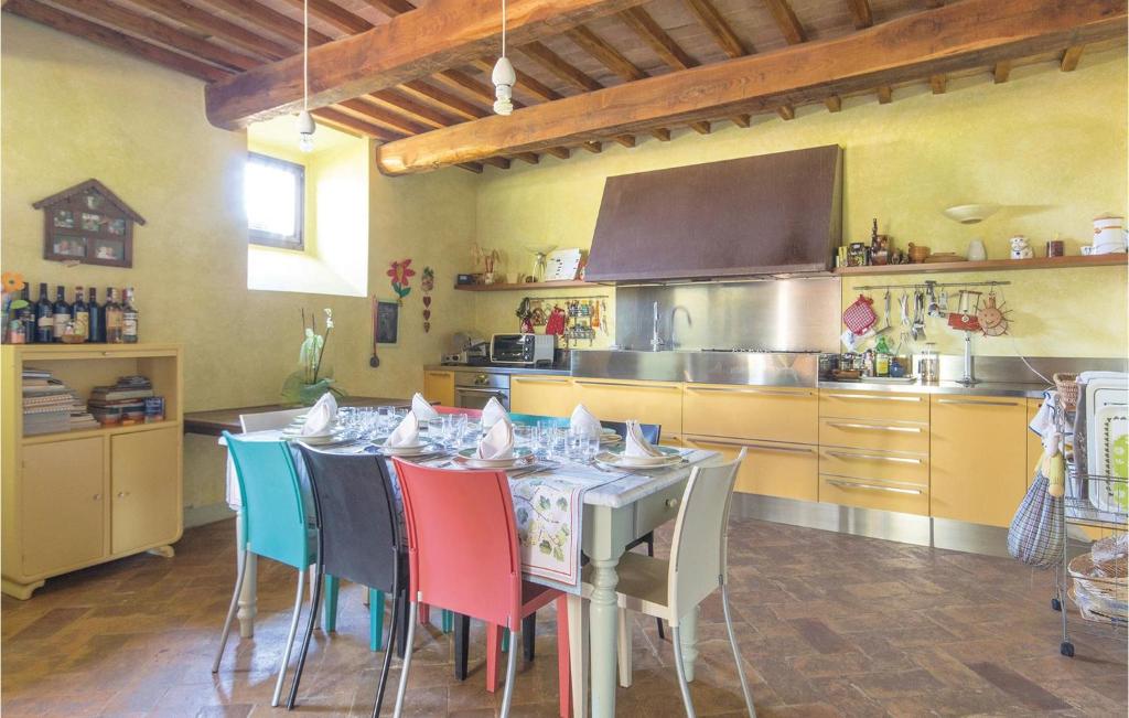 Podere Case Sparse photo 1