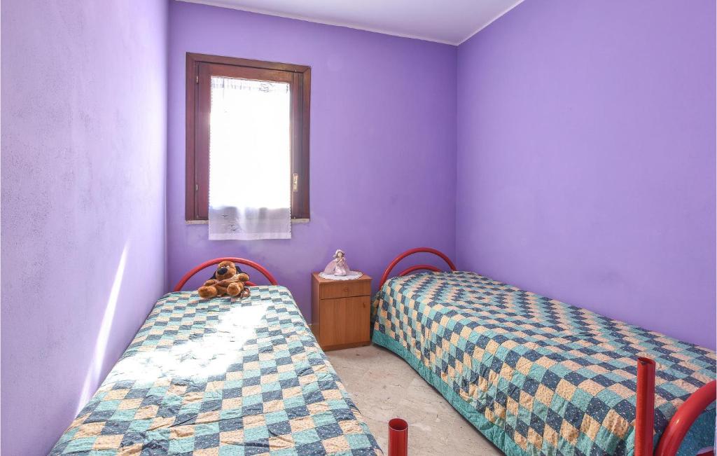 Stunning Apartment In Trappeto With 4 Bedrooms And Wifi photo 3