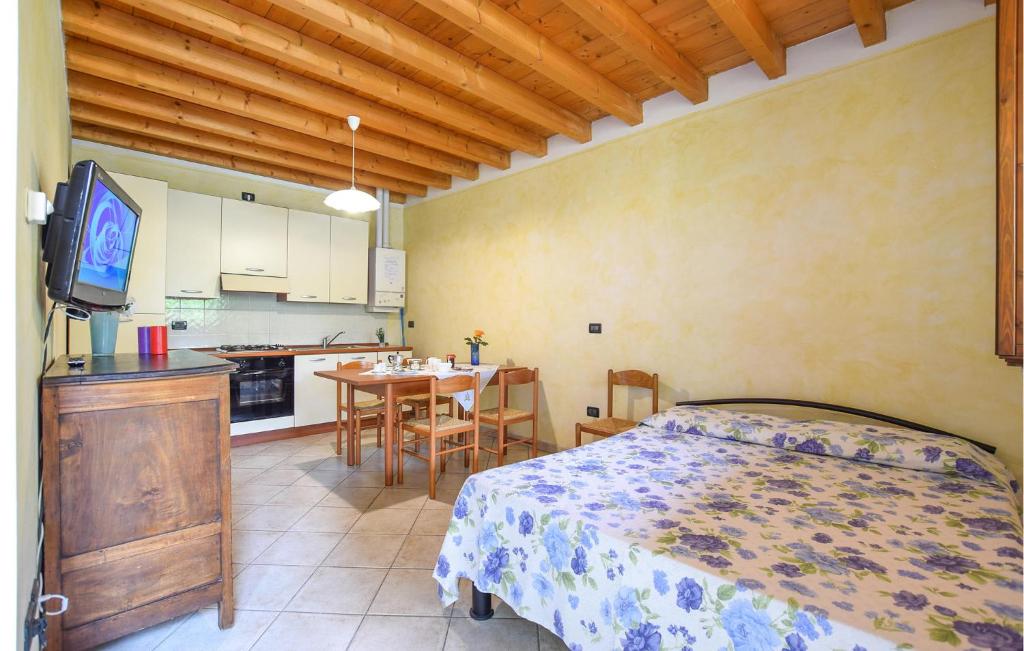Beautiful Apartment In Cavriana With 1 Bedrooms, Wifi And Outdoor Swimming Pool photo 1