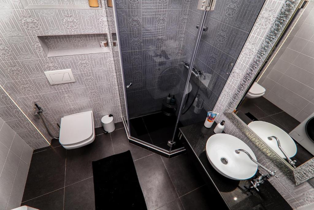 RentWill apartments Green Valley photo 2