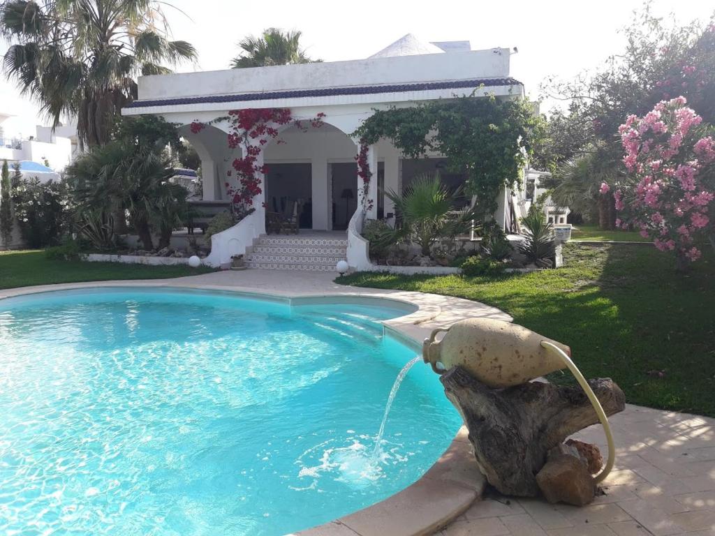 Villa POUR VACANCES JASMIN photo 4