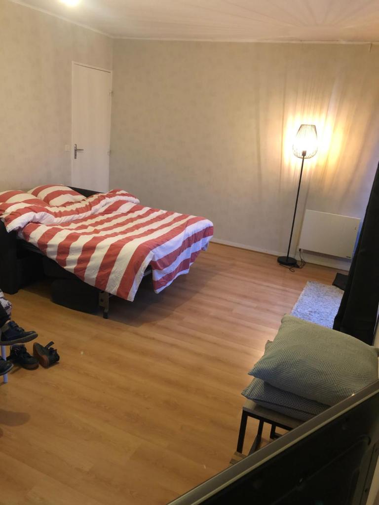 Studio lumineux et confortable photo 1