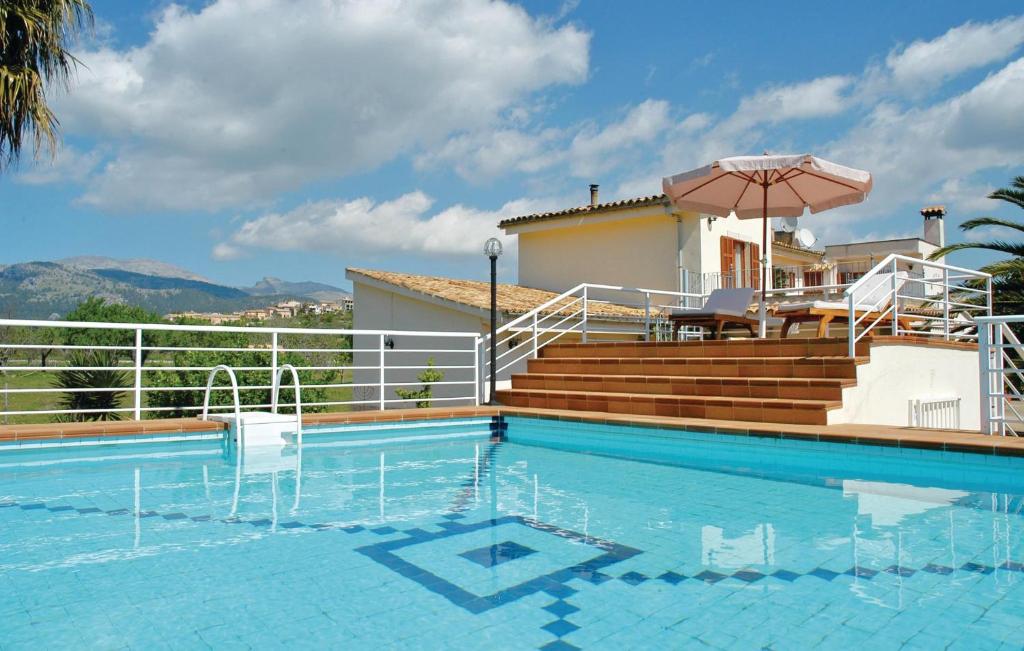 Amazing Home In Campanet With 4 Bedrooms, Wifi And Outdoor Swimming Pool
