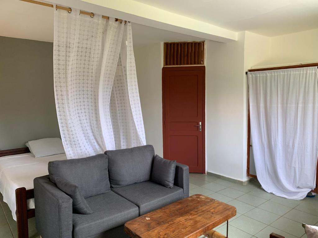 Spacieux Appartement T1 bis Mamoudzou hyper centre photo 1