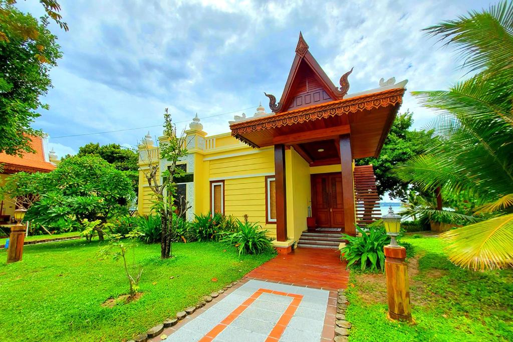 Try Palace Resort Sihanoukville photo 1