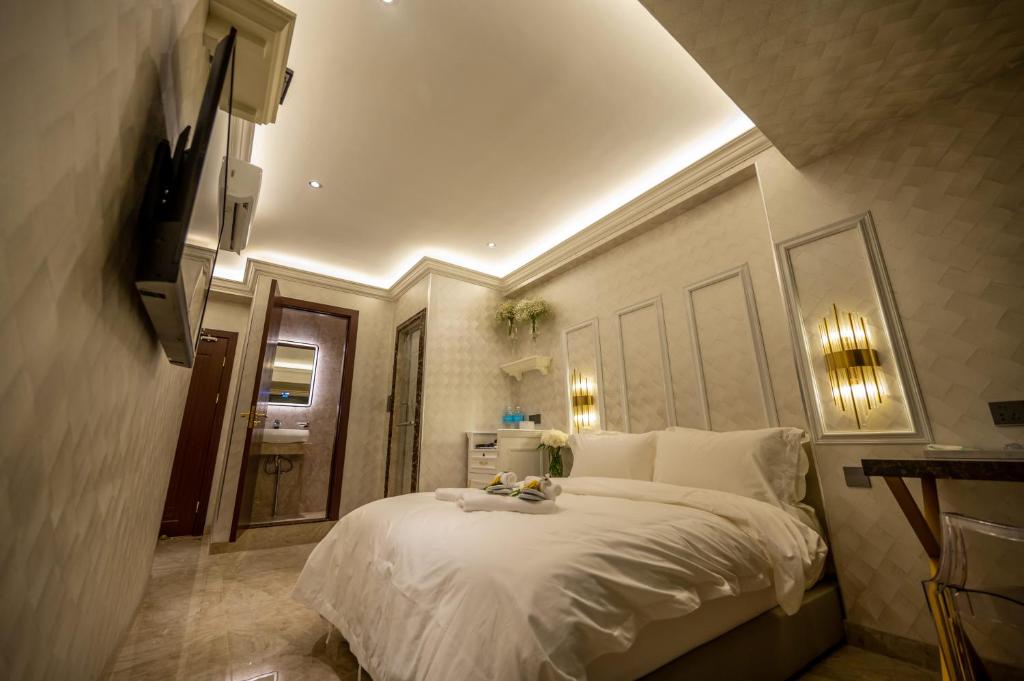 A Residence @ Between Hilton & Cititel Hotel photo 2