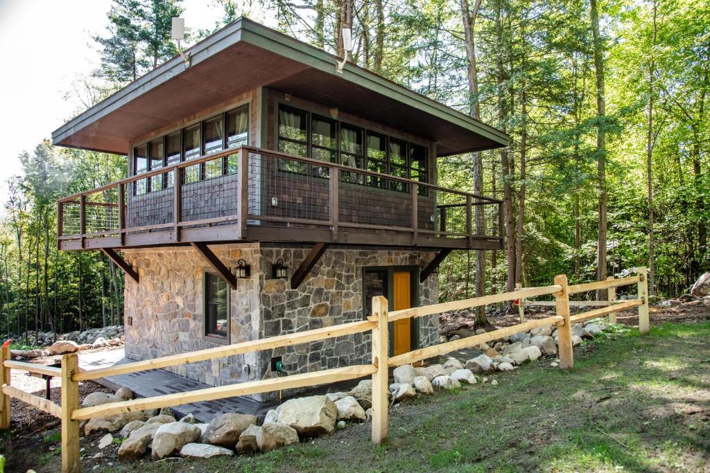 Forest Hill Lodge & Cabins image