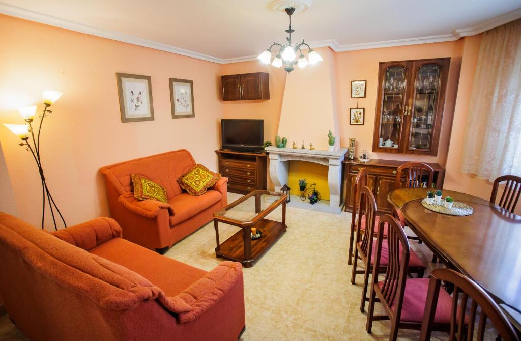 EL HOGAR DEL HERRERO photo 1