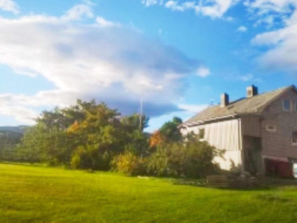Holiday home Innvik photo 1