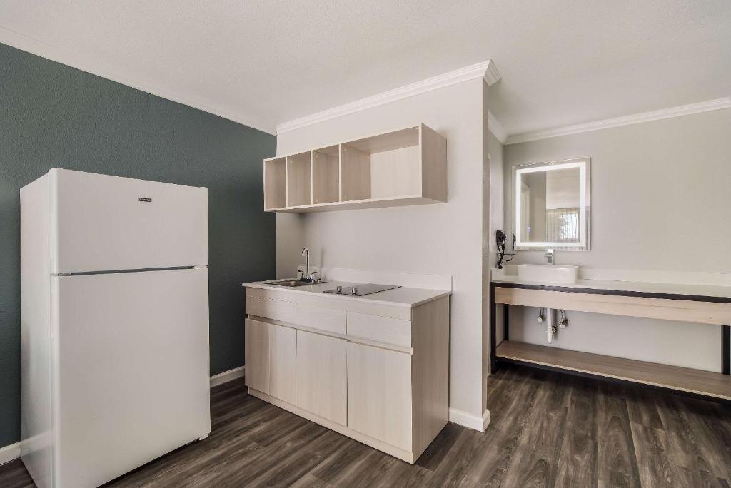 MainStay Suites Florence photo 2
