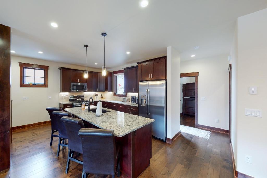 New Keystone Resort Home photo 4