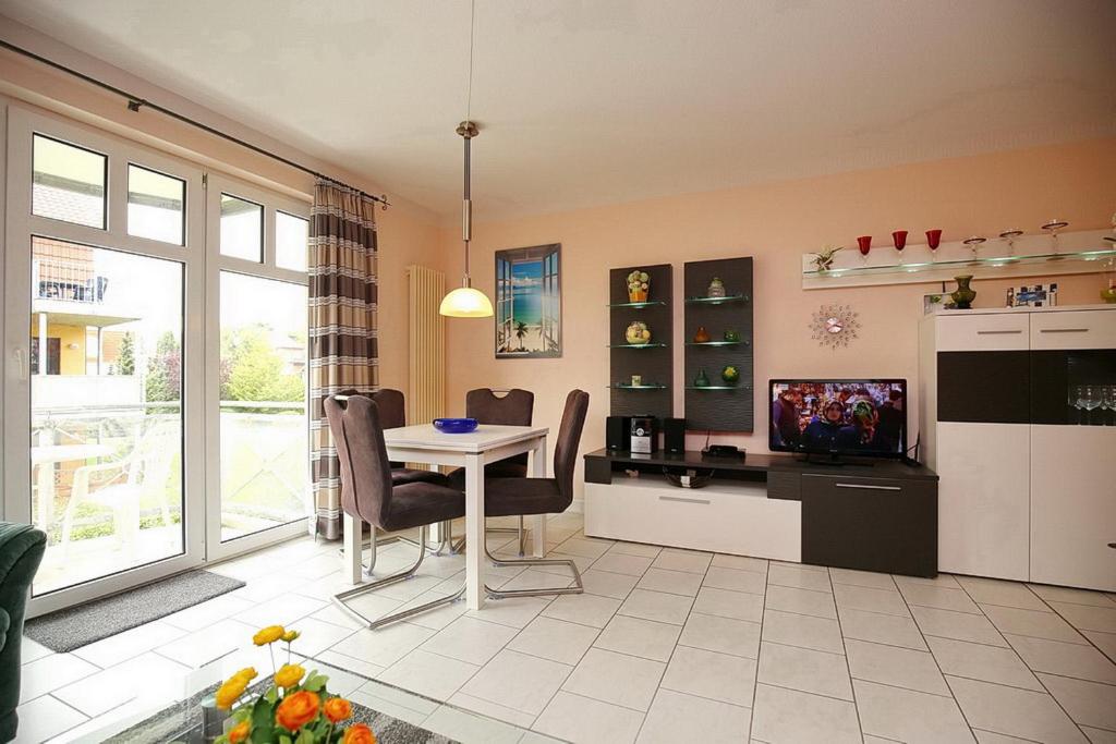 Minervapark Wohnung 14 photo 3