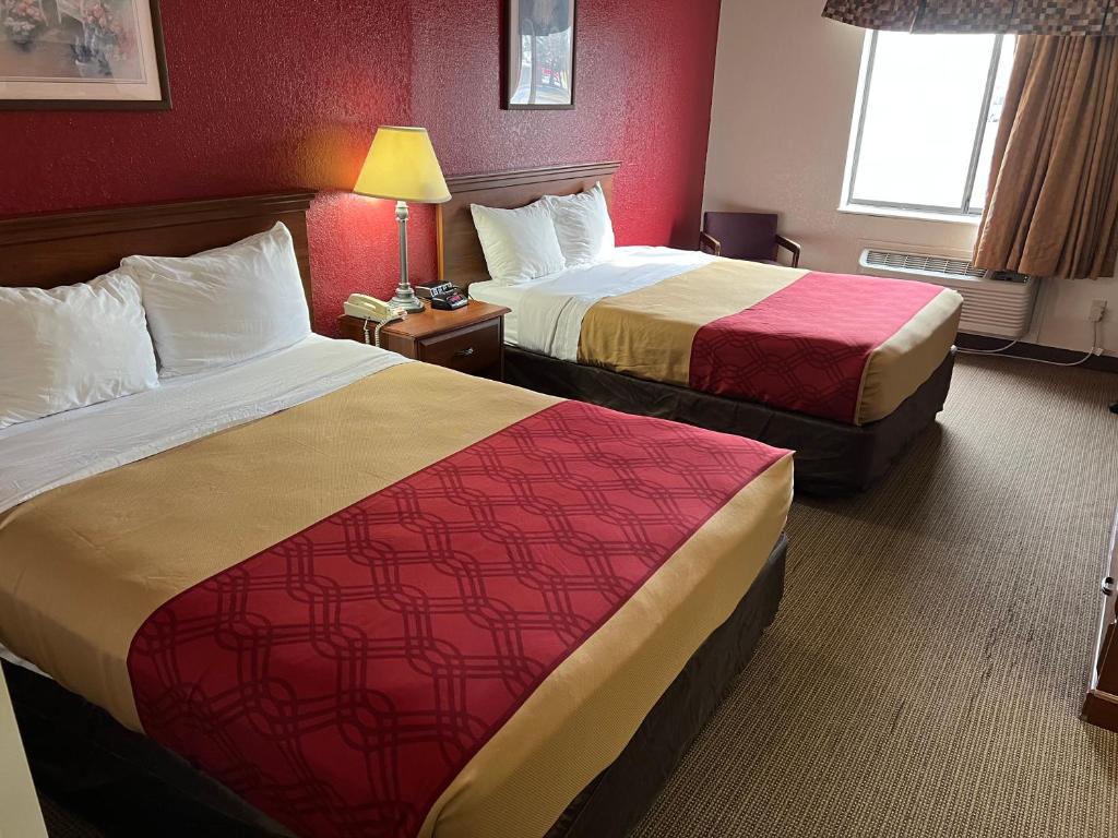 Express Inn & suites photo 2