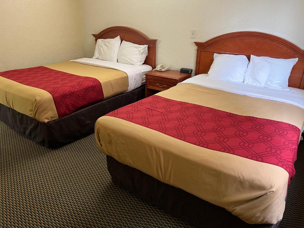 Express Inn & suites photo 1
