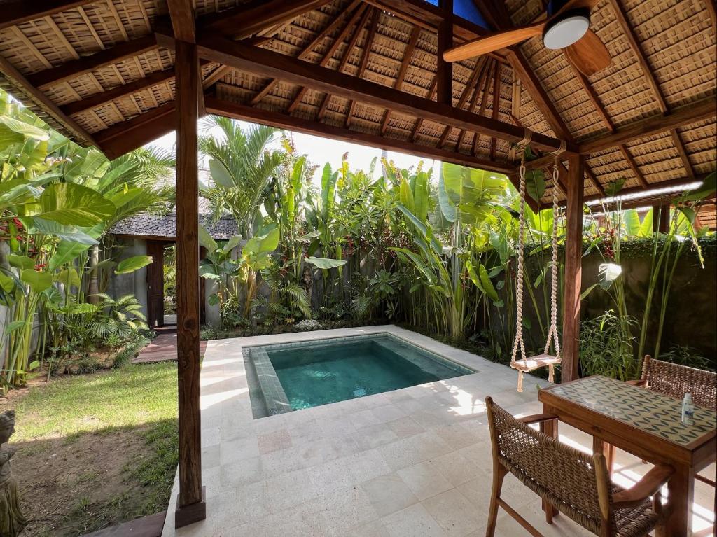 Jati Kuta Lombok Room Type - Villa with Private Pool