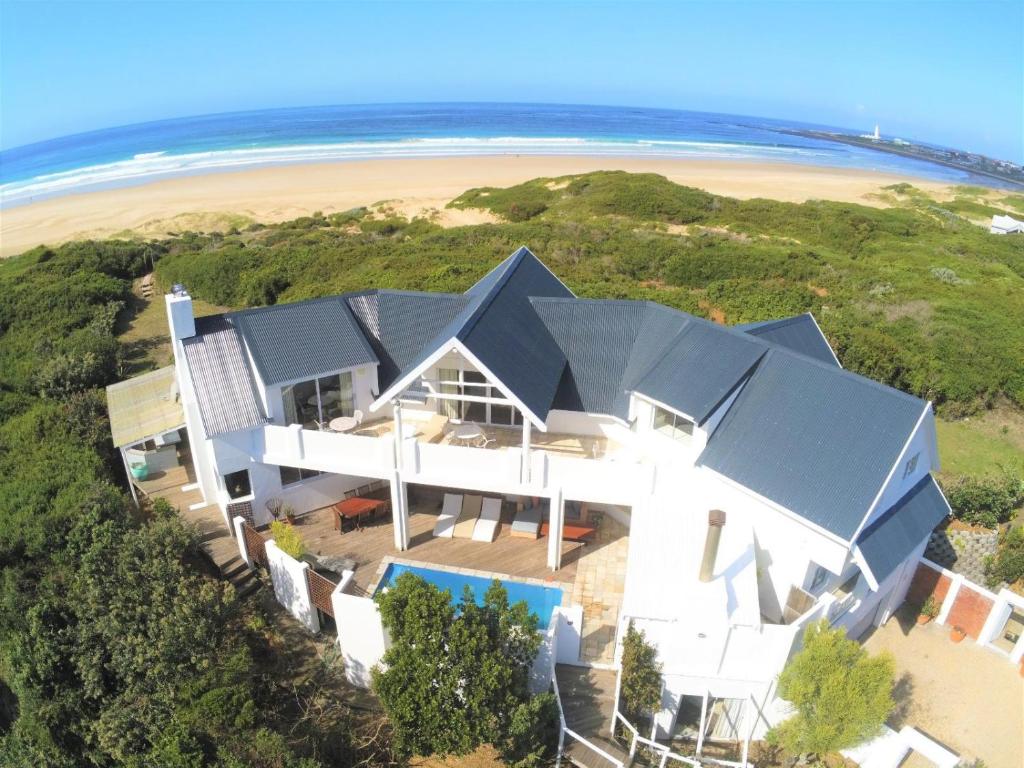 Beach Break Guest Houses and Villas photo 3