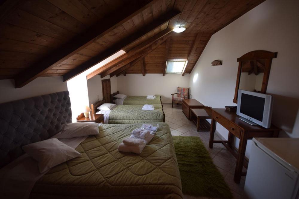 Mountain House photo 1