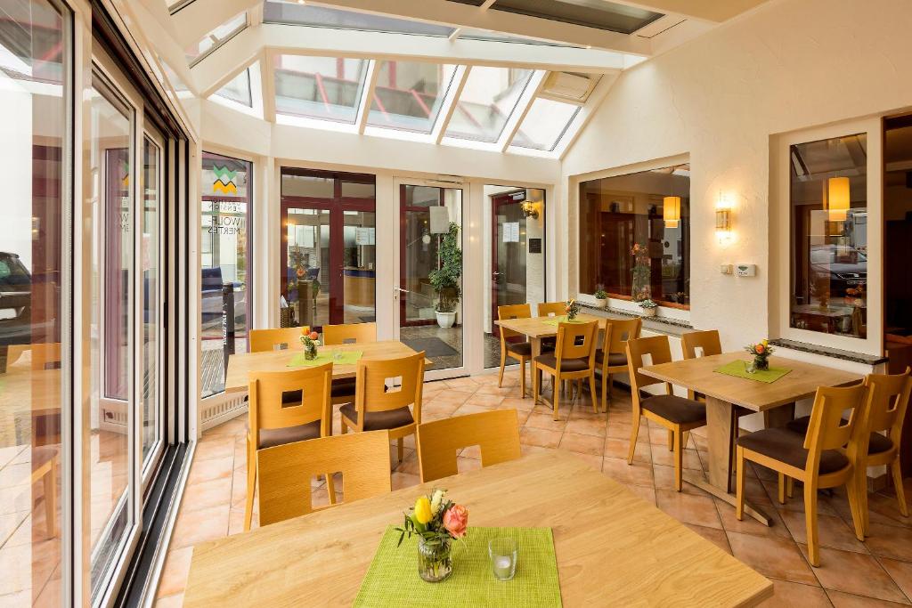 Landhotel Wolf-Mertes photo 2