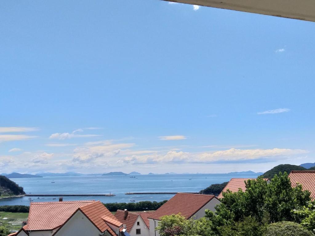 The Viewpoint House photo 2