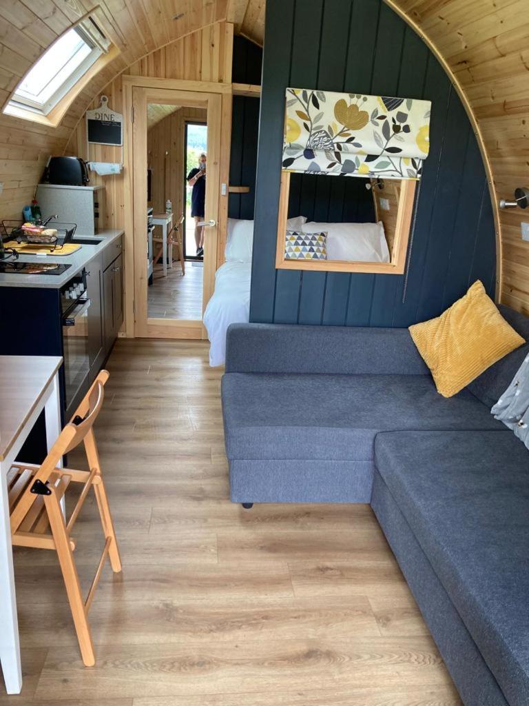 Robins Nest Glamping Pod with Hot Tub photo 2
